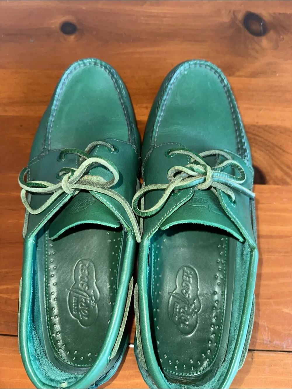 N/A sperry gold